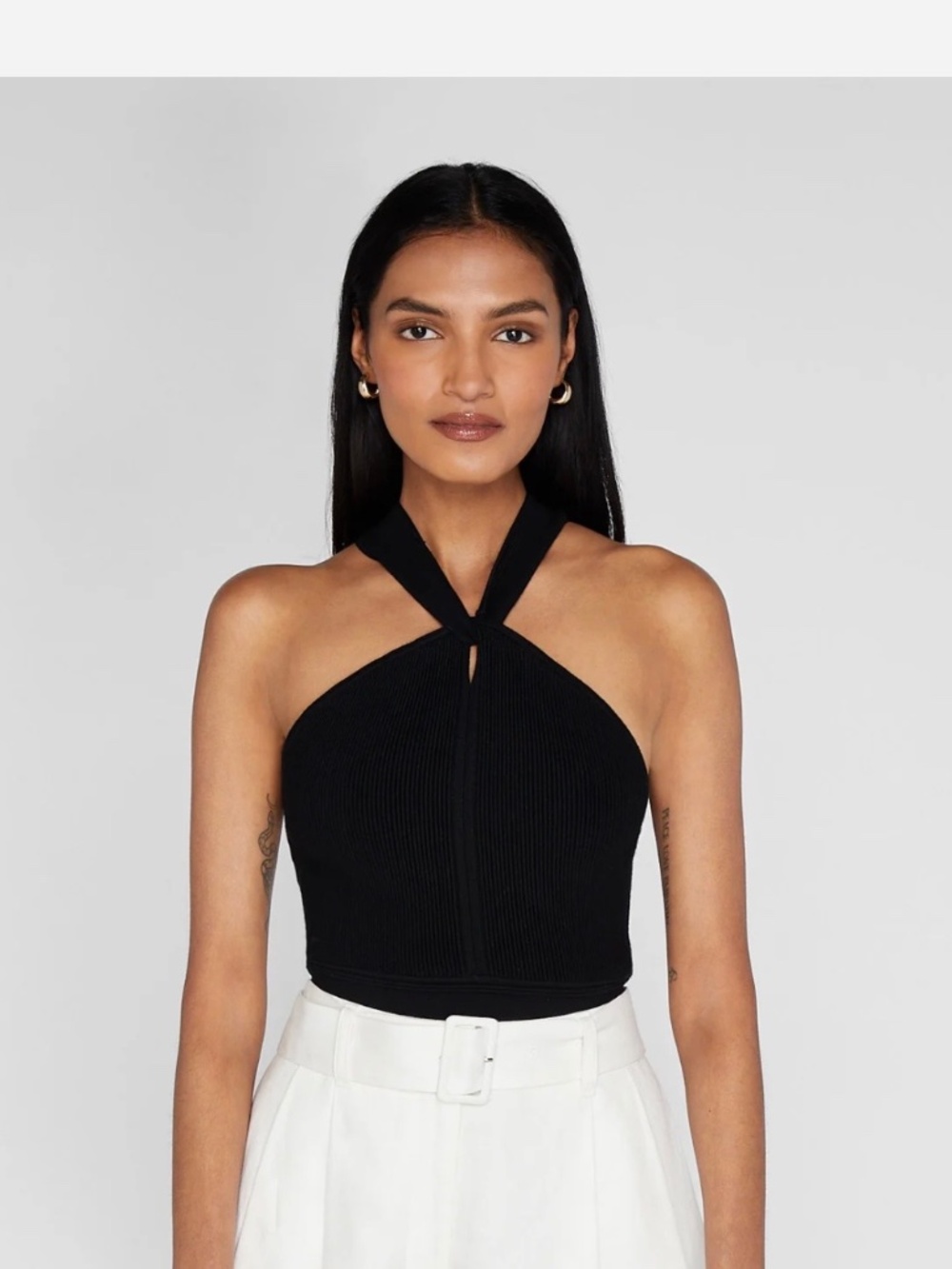 Raeni knot tank Club Monaco, size small on black